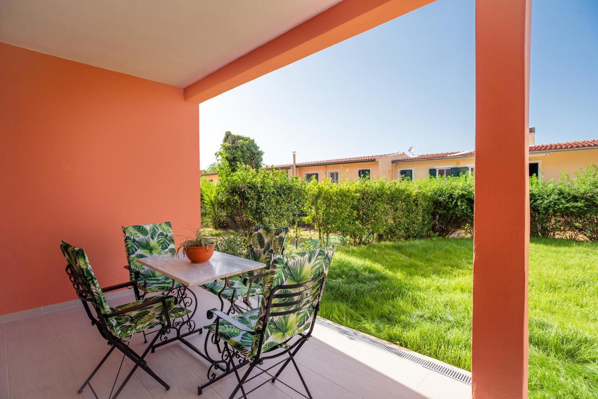 Kogevinas Hill Luxurious Appartement Alepou